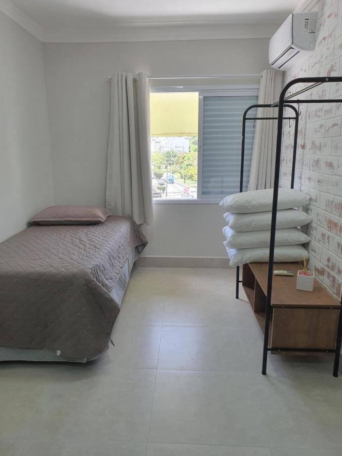 Lindo dúplex Guarujá 2 quartos a 300 mts praia Enseada Exterior foto